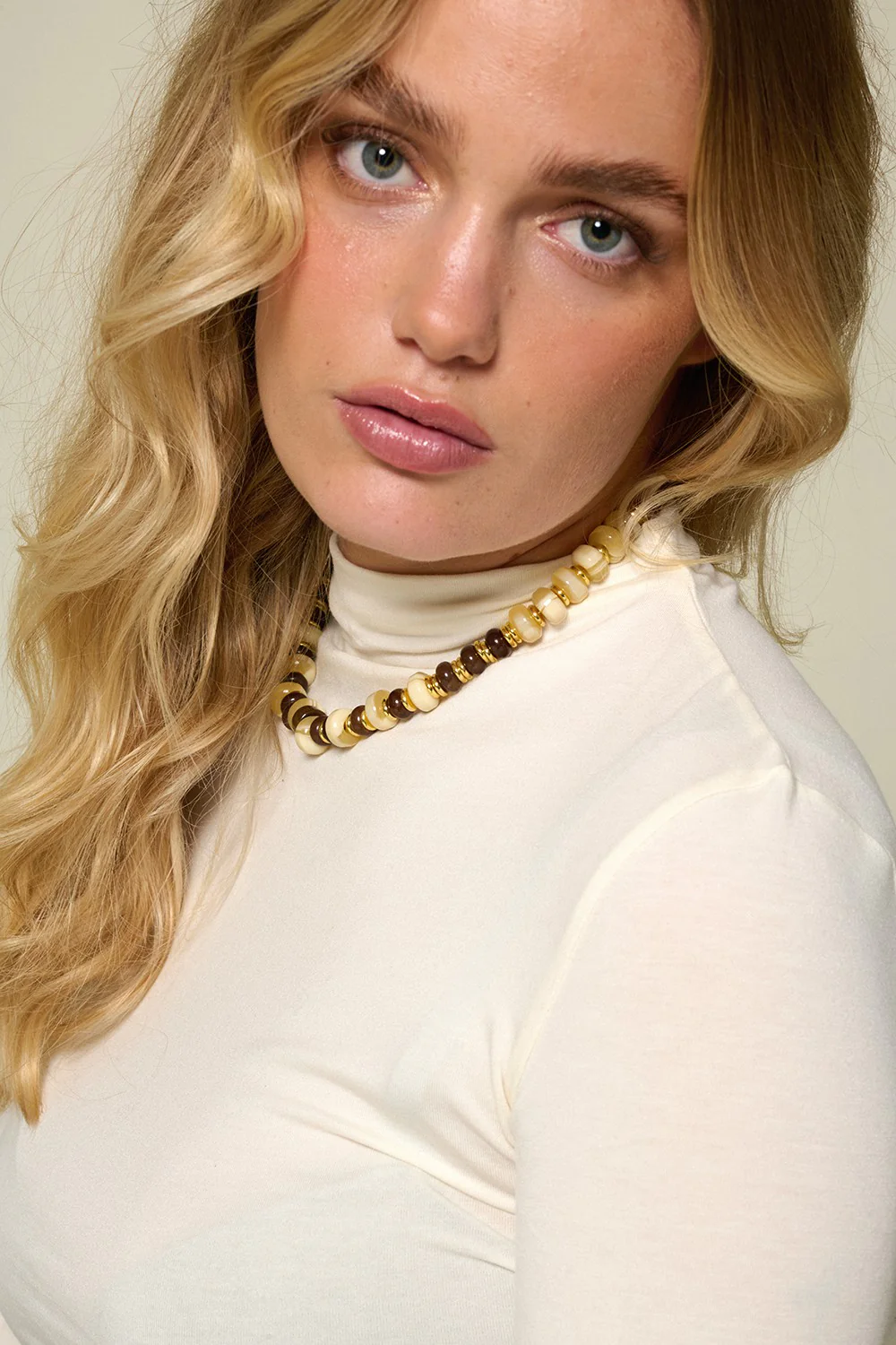 Bijoux Collier Savanah Beige 40 cm - Image 3